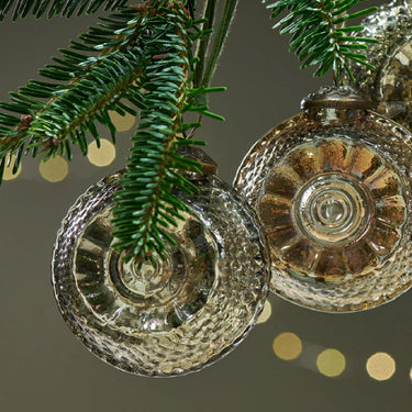 Abitha Silver Shell Bauble