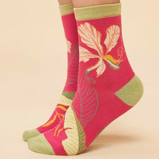 Delicate Tropical Rose Design Ankle Socks